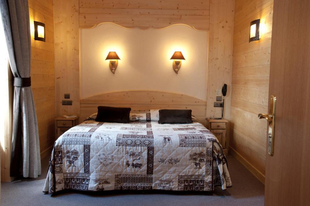 Logis Hotel & Spa Beau-Site Saint-Jean-de-Sixt Quarto foto